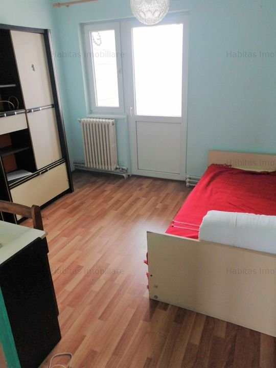 Apartament cu 4 camere, decomandat, zona Marasti - imaginea 4