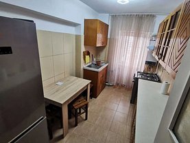 Apartament de închiriat 3 camere, în Cluj-Napoca, zona Mărăşti