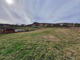 Teren constructii de vânzare, în Dezmir