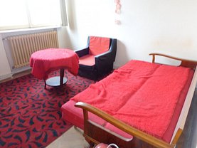 Apartament de închiriat 4 camere, în Targu Mures, zona Budai