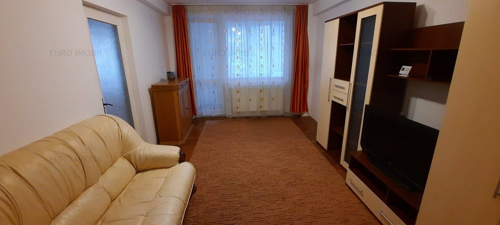 Închiriere apartament 3 camere, în Târgu Mureș, cart. 7 Noiembrie - imaginea 0 + 1