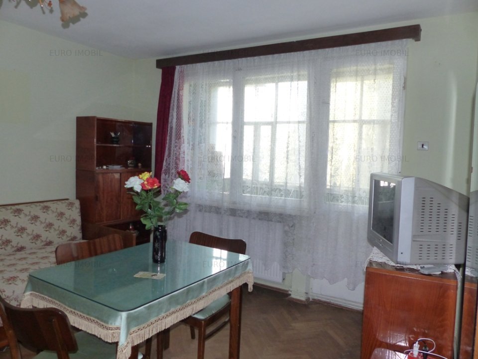 De vanzare apartament 2 camere, Targu-Mures, Zona Dacia - imaginea 1
