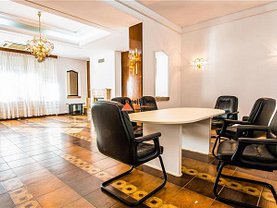 Casa de închiriat 10 camere, în Bucuresti, zona Primaverii