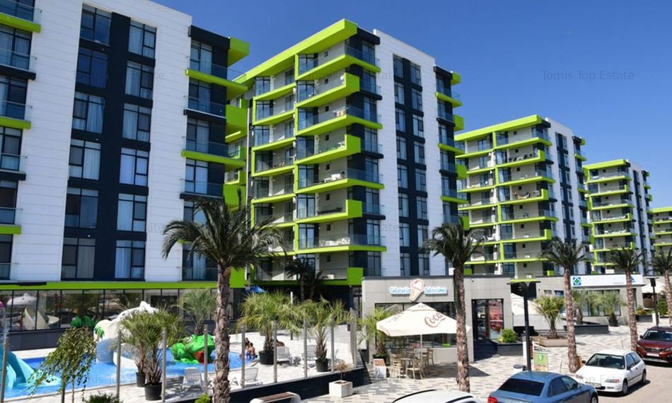 Apartament cu 3 camere Alezzi Beach Resort vedere frontal la mare