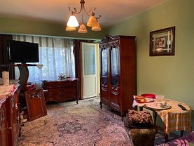 Apartament de vânzare 3 camere în Focsani, Ultracentral