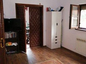 Apartament de vânzare 3 camere, în Bucuresti, zona Mosilor