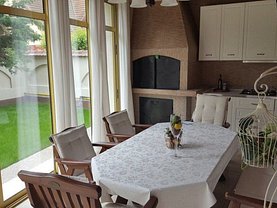 Casa de vânzare sau de închiriat 5 camere, în Voluntari, zona Central