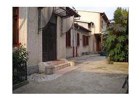 Casa de vânzare 5 camere, în Bucuresti, zona 1 Mai