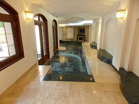 Casa de închiriat 10 camere, în Bucuresti, zona Cotroceni