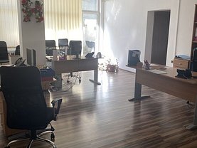 Casa de vânzare 6 camere, în Bucureşti, zona Şerban Vodă