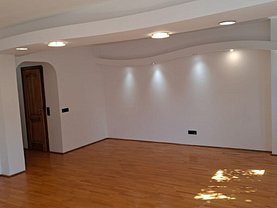 Casa de închiriat 4 camere, în Bucureşti, zona Pipera