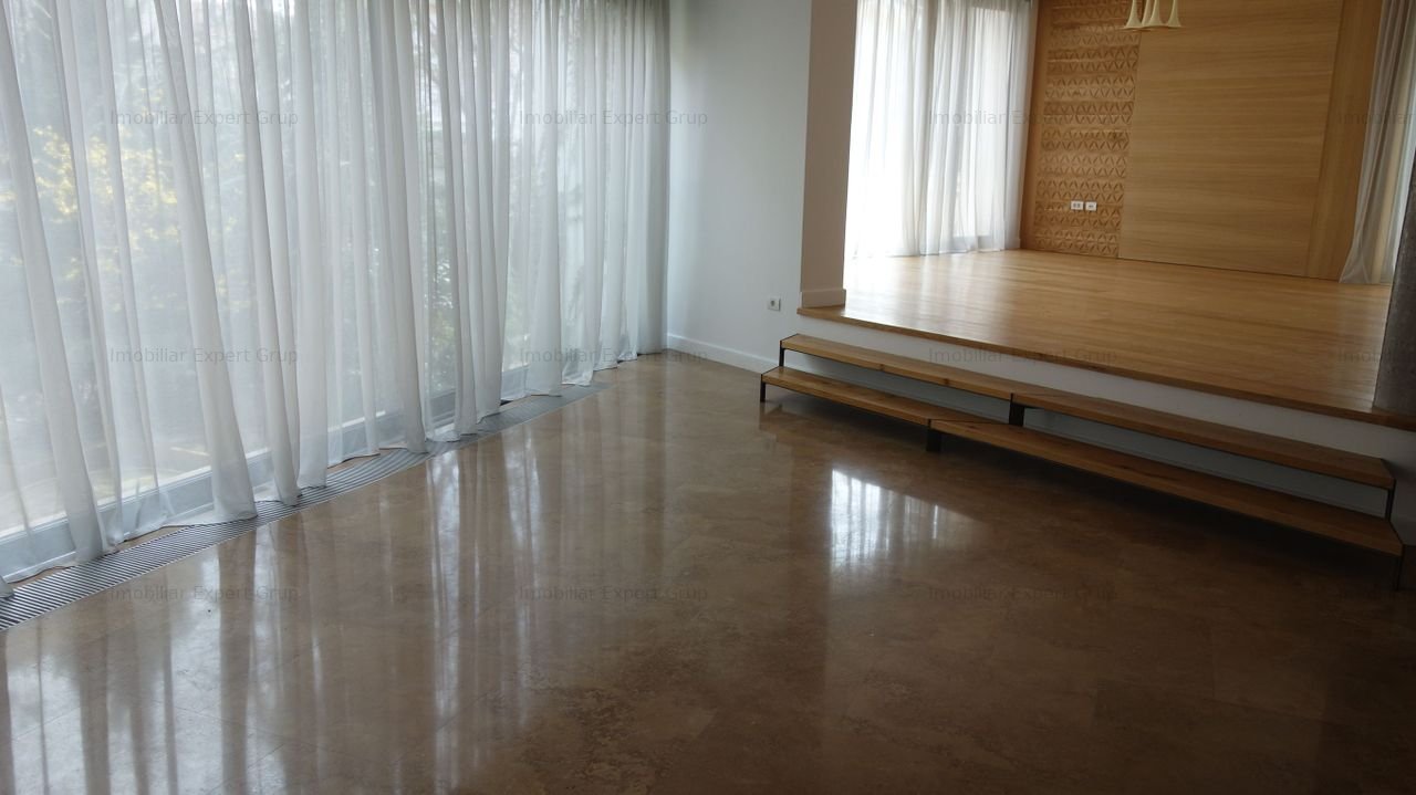 Erou Iancu Nicolae-Jolie Ville