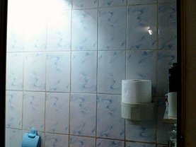 Vânzare spaţiu comercial