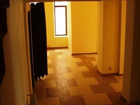 Închiriere spaţiu comercial în Bucuresti, Romana