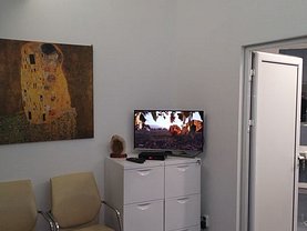 Vânzare spaţiu comercial în Bucuresti, Romana