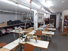 Închiriere spaţiu industrial