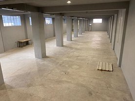 Vânzare spaţiu industrial