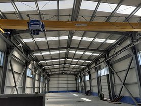 Vânzare spaţiu industrial