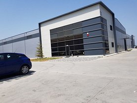 Vânzare spaţiu industrial