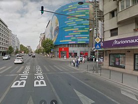 Închiriere spaţiu comercial
