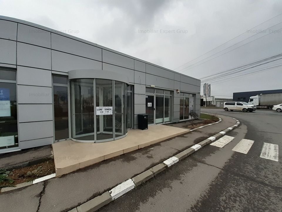 Spatiu la DN2, ideal pentru banca, showroom sau fastfood