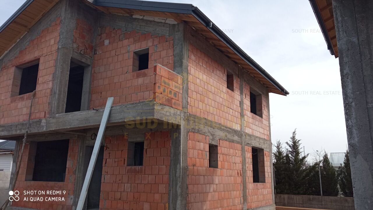 Vila individuala P+1+Pod teren 380mp Cartier Alegria