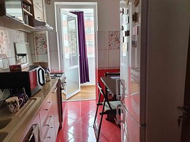 Apartament de închiriat 2 camere, în Braşov, zona Vlahuţă