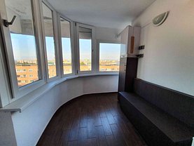 Apartament de vânzare 4 camere, în Braşov, zona Centrul Civic