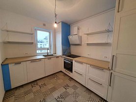 Apartament de vânzare 2 camere, în Braşov, zona Tractorul