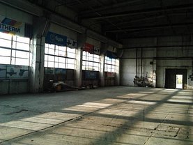 Închiriere spaţiu industrial