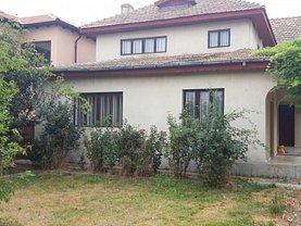 Casa de vânzare 6 camere, în Valu lui Traian