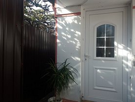 Casa de vânzare 3 camere, în Constanta, zona Coiciu