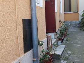 Casa de vânzare 4 camere, în Constanta, zona P-ta Ovidiu