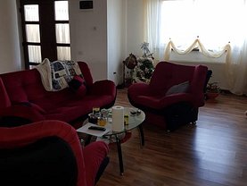 Casa de vânzare 6 camere, în 2 Mai, zona Ultracentral