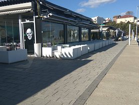 Vânzare spaţiu comercial