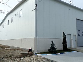 Vânzare spaţiu industrial
