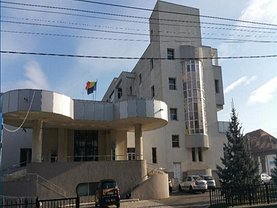 Vânzare birou în Targu-Jiu, Central