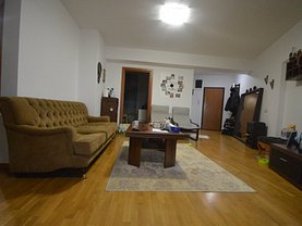 Apartament de vânzare 3 camere, în Bucuresti, zona Herastrau