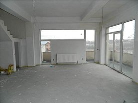 Apartament de vânzare 3 camere, în Cluj-Napoca, zona Mănăştur