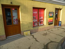 Închiriere spaţiu comercial