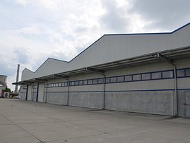 Vânzare spaţiu industrial