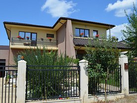 Casa de vânzare 5 camere, în Iasi, zona Popas Pacurari