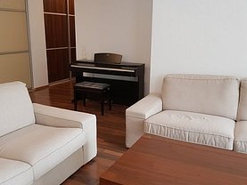 Apartament de vânzare 3 camere, în Cluj-Napoca, zona Plopilor