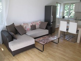 Apartament de închiriat 3 camere, în Cluj-Napoca, zona Semicentral