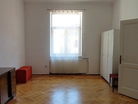 Apartament de vânzare 3 camere, în Cluj-Napoca, zona Central