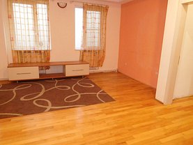 Apartament de vânzare 4 camere, în Cluj-Napoca, zona Semicentral