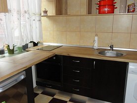 Garsonieră de închiriat, în Cluj-Napoca, zona Central