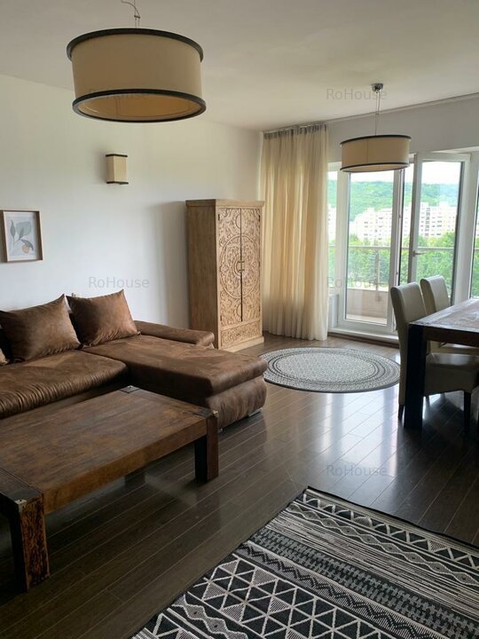 chirie apartament 3 camere, imobil elegant, zona de referinta in arealul urban