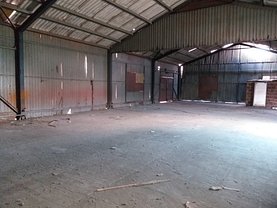 Închiriere spaţiu industrial