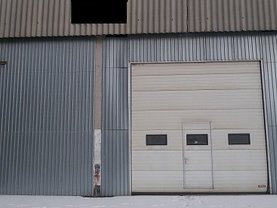 Închiriere spaţiu industrial